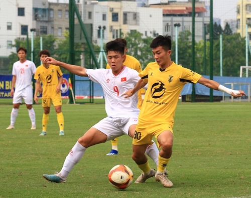 Đội tuyển U19 Việt Nam lên đường sang Trung Quốc dự giải quốc tế

